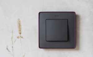 Kontakt Simon Basic Standard