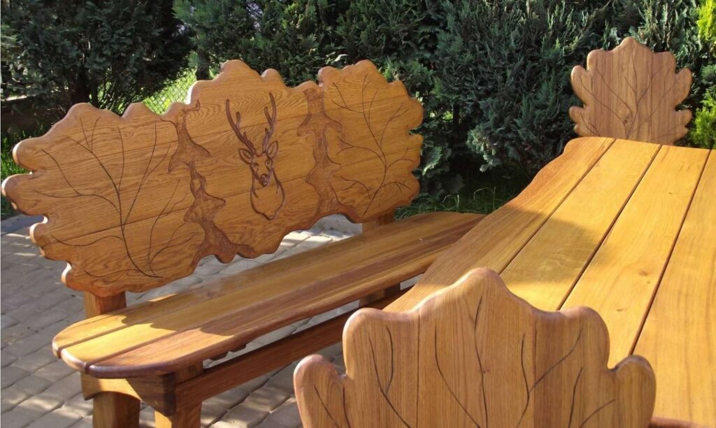 Rustikale Gartenmöbel