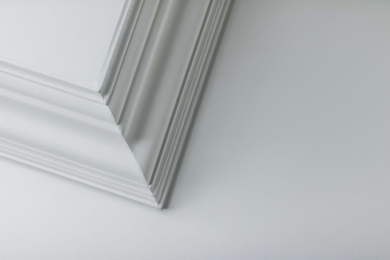 Stuck in einem modernen Wohnzimmer