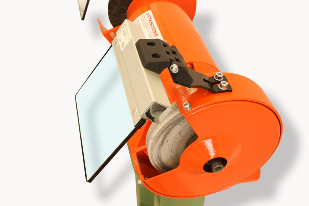 schleifmaschine schutzvorrichtung