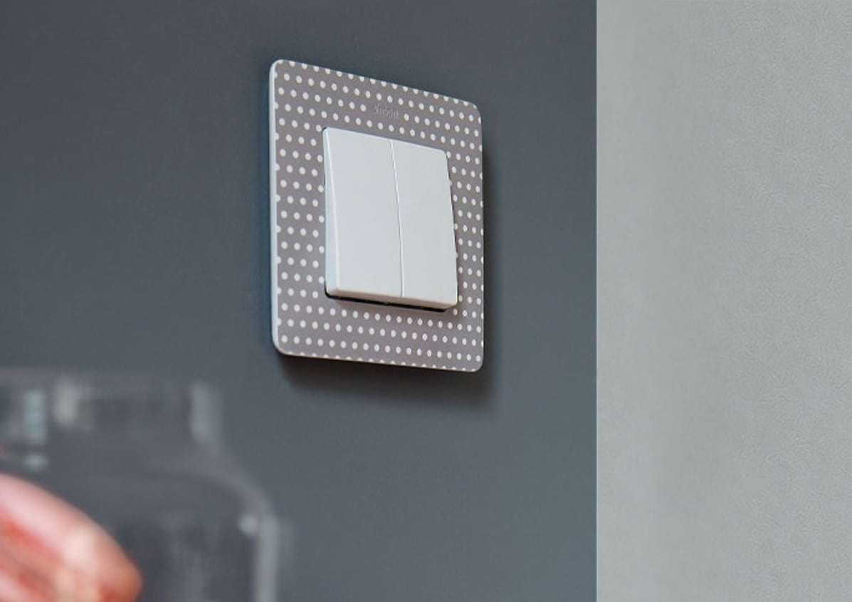 Simon 82 Detail Serienbeschreibung